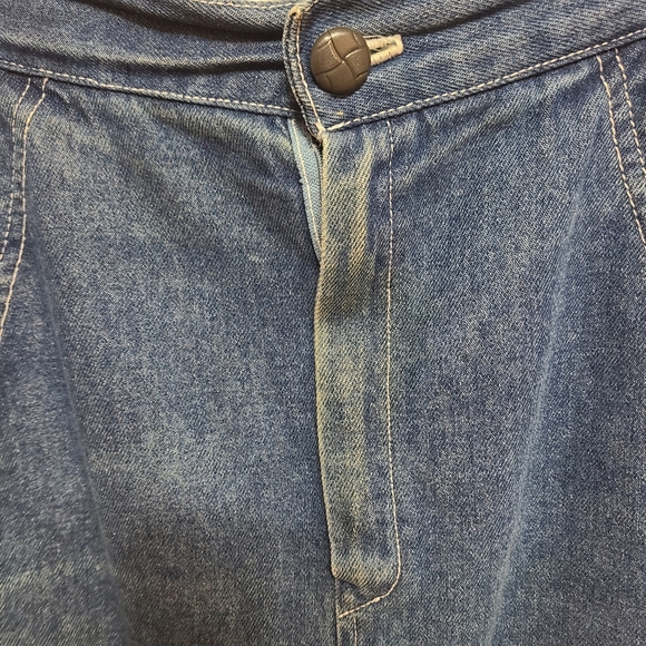 Size 14 Vintage Denim midi skirt - Picture 3 of 9